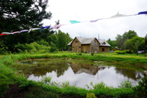 latvia-guesthouse-lake